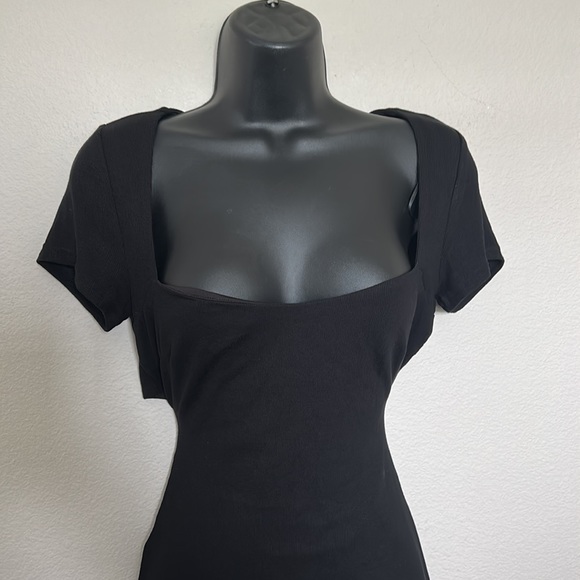 Princess Polly Nolan Black Square Neck Short Sleeve Cut Out Tie Back Mini Dress - Picture 5 of 11